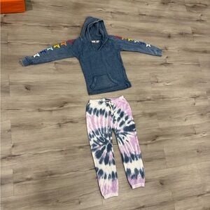 Vintage Havana tie-dye sweatpants and navy hoodie, Kids M (10-12)